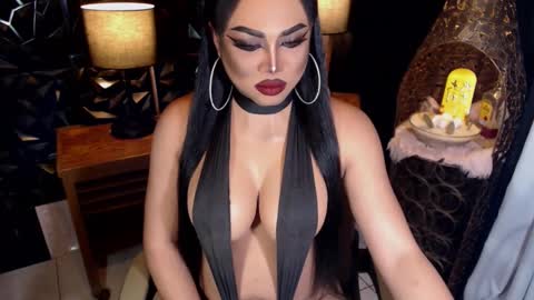 Snapshot of tsdarkdevon chatting on February 2025 07:37:01 AM tsdarkdevon online show from February 2025 07:37:01 AM