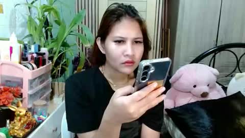 Snapshot of tsempress chatting on December 2025 03:06:01 PM SHENA online show from December 2025 03:06:01 PM