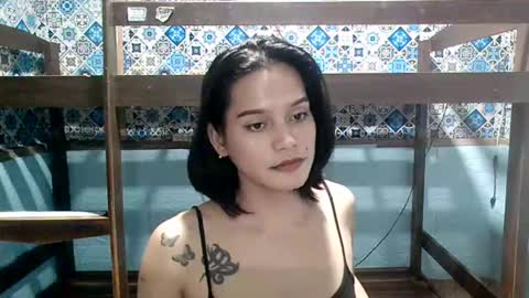 tslatinazandra online show from October 2025 02:59:01 PM