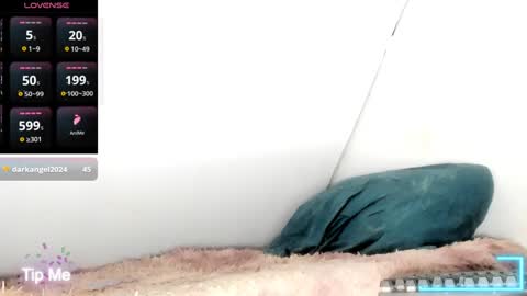 Snapshot of tsmanika chatting on December 2024 06:09:02 AM MA NI KA online show from December 2024 06:09:02 AM