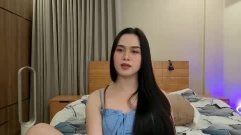 Snapshot of tsnathaliasilvana chatting on February 2026 03:23:02 PM Bella Ratbu online show from February 2026 03:23:02 PM