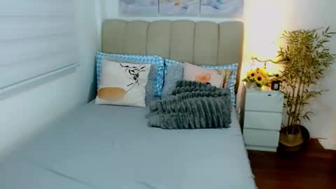 Snapshot of tspearlofasia chatting on December 2025 04:19:01 AM Graciella online show from December 2025 04:19:01 AM