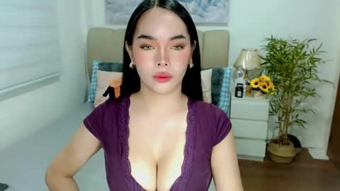 Snapshot of tspearlofasia chatting on January 2026 11:15:01 AM Graciella online show from January 2026 11:15:01 AM