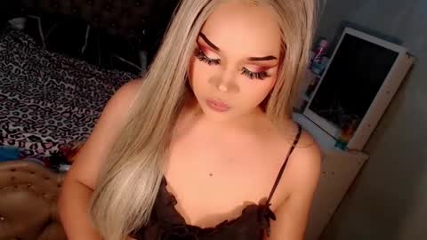 jayvie online show from October 2025 04:50:01 PM
