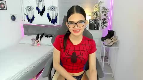 Snapshot of tstoni_talks chatting on October 2025 10:43:02 PM tstoni_talks online show from October 2025 10:43:02 PM