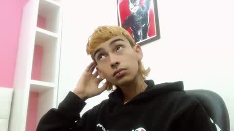 ttimy online show from February 2026 03:13:02 AM