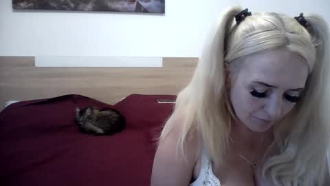 Ttrnynela online show from September 2025 06:14:01 AM