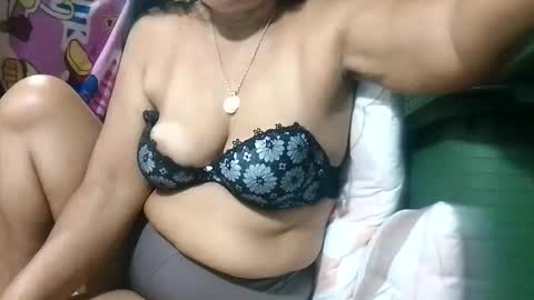 Mae online show from January 2026 09:29:01 PM