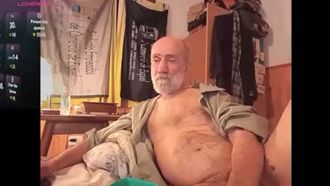 Papi Facu online show from February 2025 12:21:02 AM