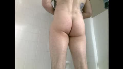 Snapshot of turnmeout2nite chatting on January 2025 04:39:02 AM Duke Dillinger online show from January 2025 04:39:02 AM