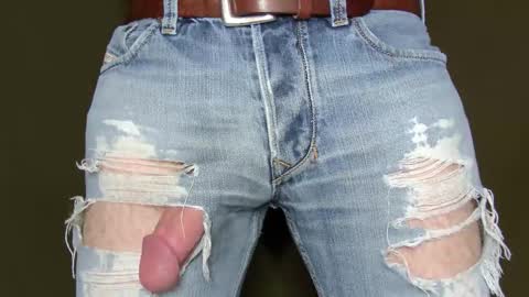 Snapshot of turquoise_metallic chatting on May 2026 10:16:02 PM Phil Box online show from May 2026 10:16:02 PM