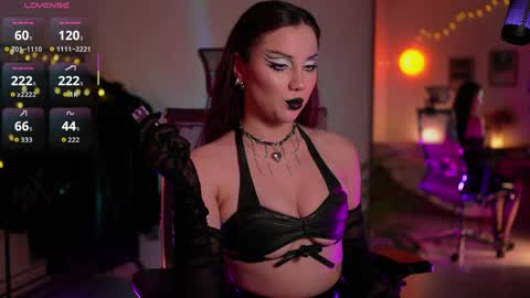 Miss Veth online show from April 2026 05:38:01 AM