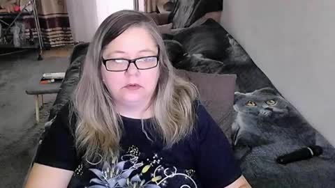 Lana online show from April 2026 02:51:02 AM