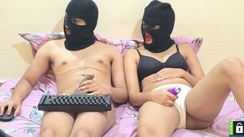 A  M On vacation till 28th online show from December 2024 05:55:02 PM