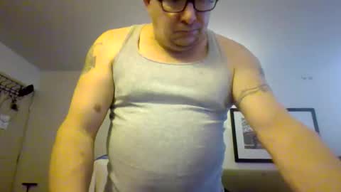 Tweeter74 online show from December 2025 04:14:01 PM