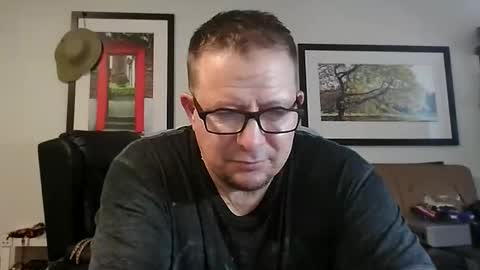 Tweeter74 online show from May 2026 01:40:02 PM
