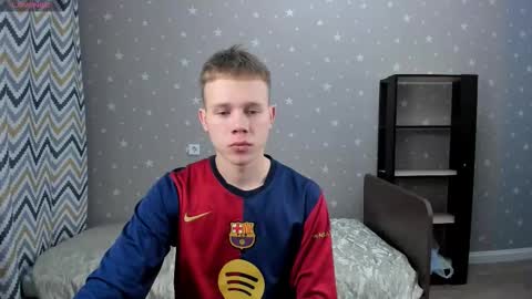 Angus online show from November 2025 06:32:01 PM