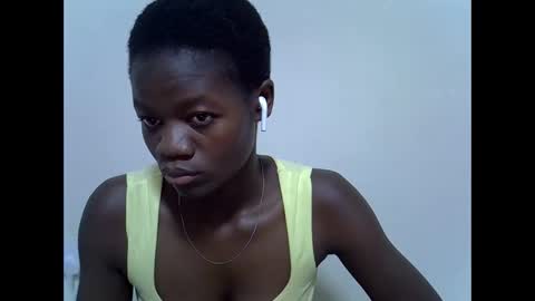 Twerlie online show from March 2026 08:20:02 AM