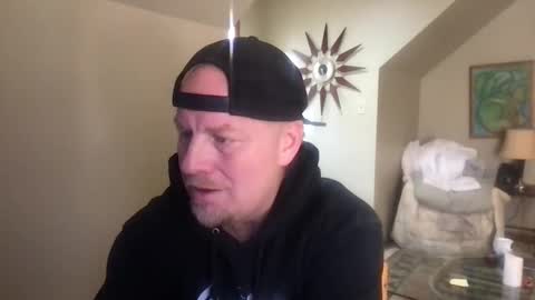 Snapshot of twiinsoul chatting on December 2025 05:42:02 PM twiinsoul online show from December 2025 05:42:02 PM