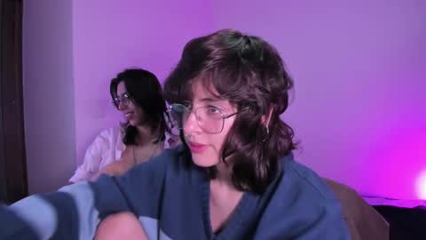 Eve  Lili online show from October 2025 11:48:02 PM