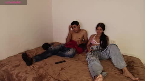 Snapshot of twin_alejandro chatting on November 2025 11:38:01 PM twin_alejandro online show from November 2025 11:38:01 PM