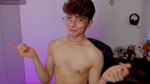 Snapshot of twink_dream__ chatting on June 2026 03:09:01 AM jhony online show from June 2026 03:09:01 AM