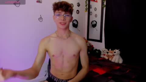 Snapshot of twink_dream__ chatting on June 2026 03:44:01 AM jhony online show from June 2026 03:44:01 AM