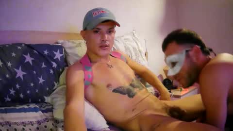 Snapshot of twinkanddaddy18 chatting on October 2025 06:59:01 AM twinkanddaddy18 online show from October 2025 06:59:01 AM