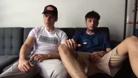 Derrick online show from October 2025 03:11:02 PM