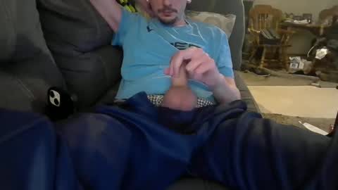 Snapshot of twinkymcgee1234 chatting on January 2025 05:48:02 AM TwinkyMcgee online show from January 2025 05:48:02 AM