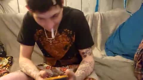 TwistedBlizzy online show from December 2024 06:53:02 PM