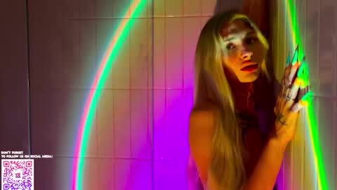 Molly and Nick online show from February 2026 04:22:01 PM