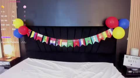 twodolls18 online show from June 2026 04:15:02 AM