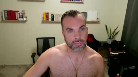 Snapshot of ty_lerdavid chatting on September 2025 08:30:01 PM TylerDavid online show from September 2025 08:30:01 PM