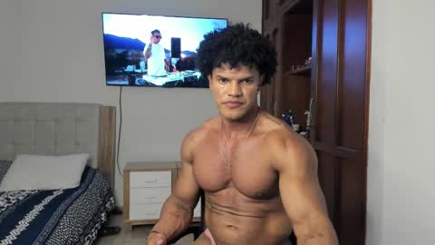 Yorquis Guzman online show from September 2025 02:38:02 AM