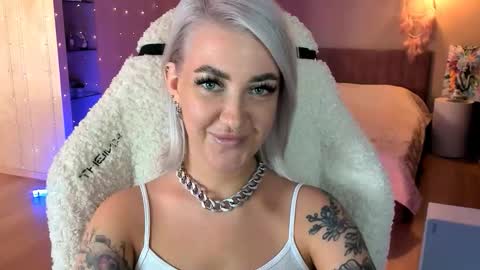 Miley online show from October 2025 11:29:01 AM