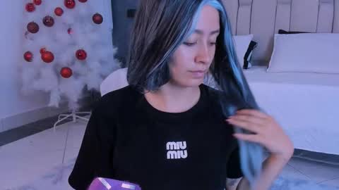  TYLA  online show from December 2025 03:37:02 AM