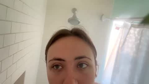 tylababyy online show from January 2026 06:35:01 PM