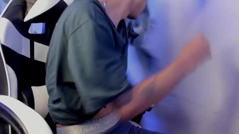 Tyler Garcia  online show from February 2025 10:15:02 AM