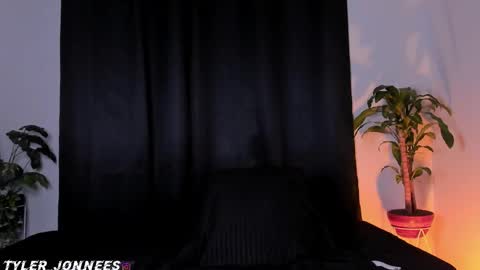 Tyler online show from March 2026 01:32:02 AM