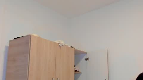     online show from December 2024 05:26:02 PM