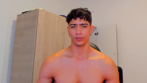     online show from December 2024 04:31:01 PM