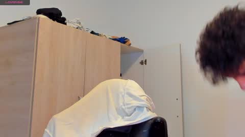     online show from December 2024 07:53:02 PM