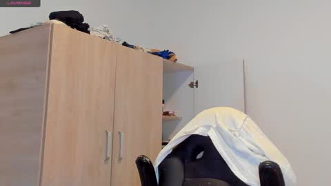     online show from December 2024 10:55:02 PM