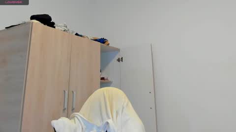     online show from December 2024 03:31:01 PM