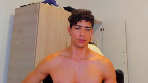     online show from January 2025 08:22:01 AM