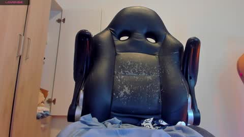     online show from January 2025 11:53:02 PM