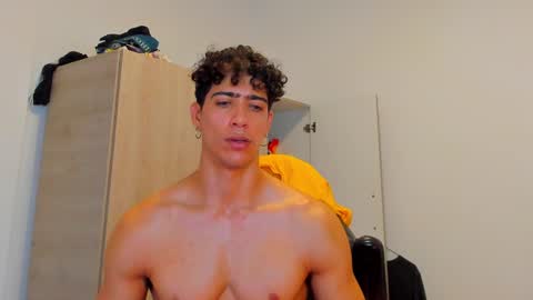     online show from February 2025 08:44:01 PM