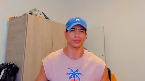     online show from March 2025 04:38:02 AM