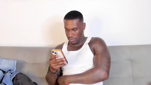 Dvid Rullers online show from November 2025 12:48:02 PM